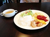 バラエティランチ630円